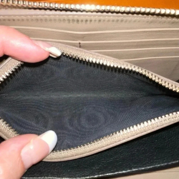 Ysl Zippy Wallet - Picture 8 of 14